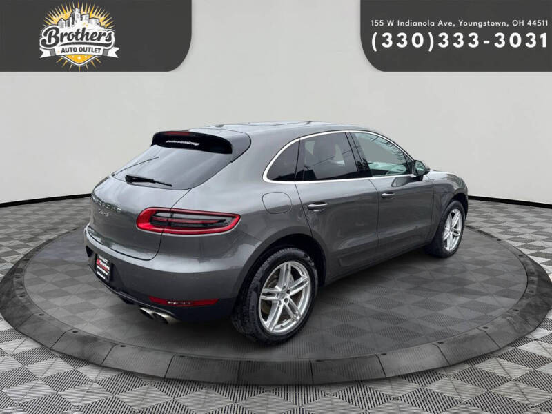 2018 Porsche Macan S