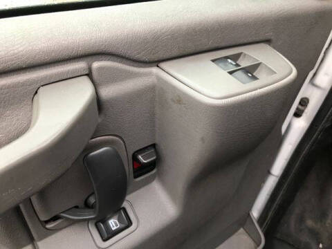 2017 GMC Savana 2500