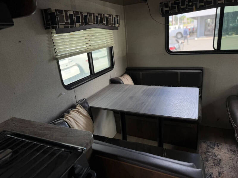 2019 Keystone RV Coleman 202rd