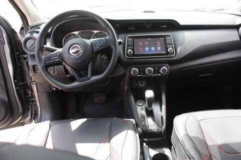 2023 Nissan Kicks S