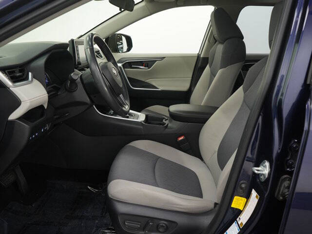 2019 Toyota RAV4 Hybrid XLE