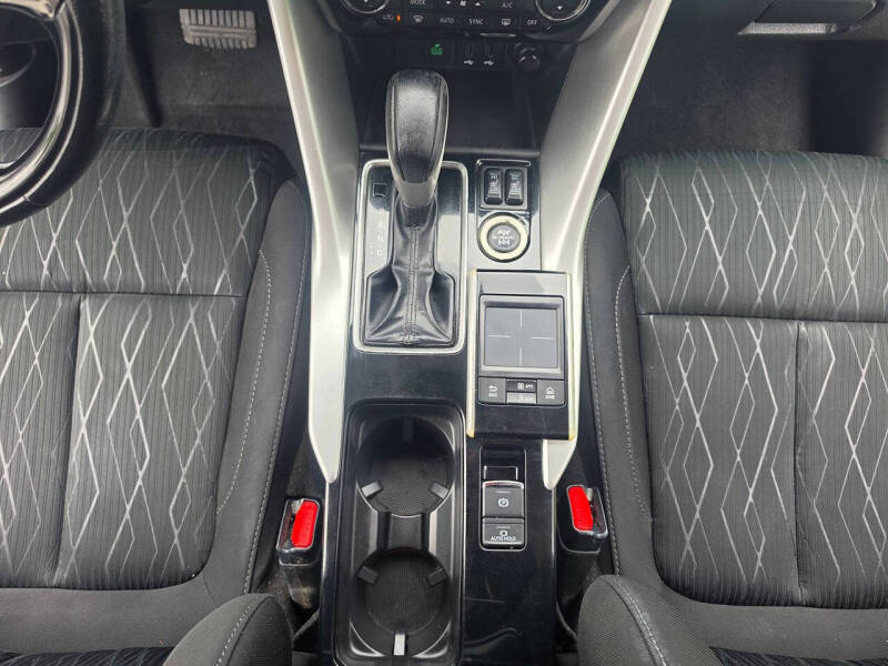 2019 Mitsubishi Eclipse Cross SE
