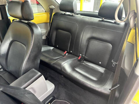 2005 Volkswagen New Beetle GL