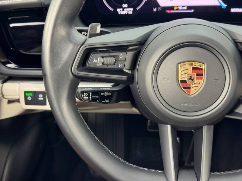 2024 Porsche Panamera 4