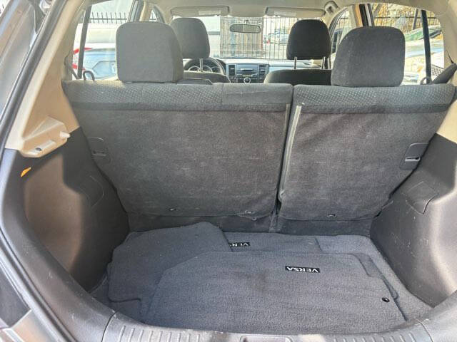 2011 Nissan Versa 1.8 S