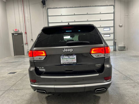 2018 Jeep Grand Cherokee Summit