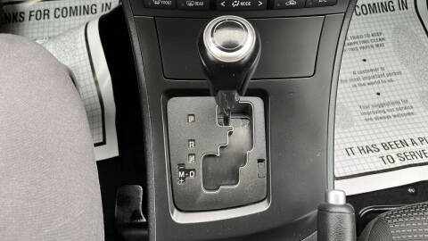 2013 Mazda MAZDA3 i Touring