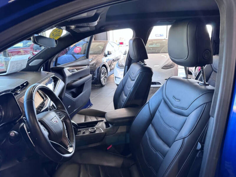 2023 Cadillac XT6 Sport