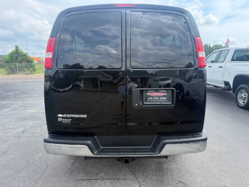 2018 Chevrolet Express LT 3500