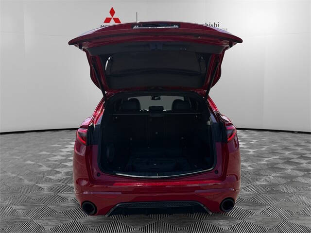 2022 Alfa Romeo Stelvio Veloce