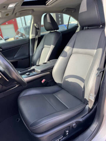 2015 Lexus IS 250