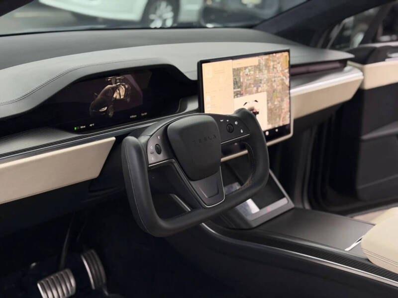 2023 Tesla Model X Plaid