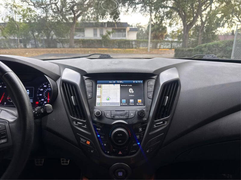 2016 Hyundai Veloster