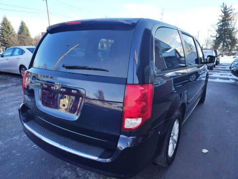 2013 Dodge Grand Caravan SE