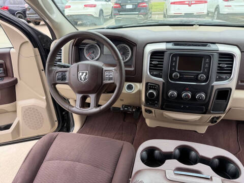 2019 RAM 1500 Classic SLT