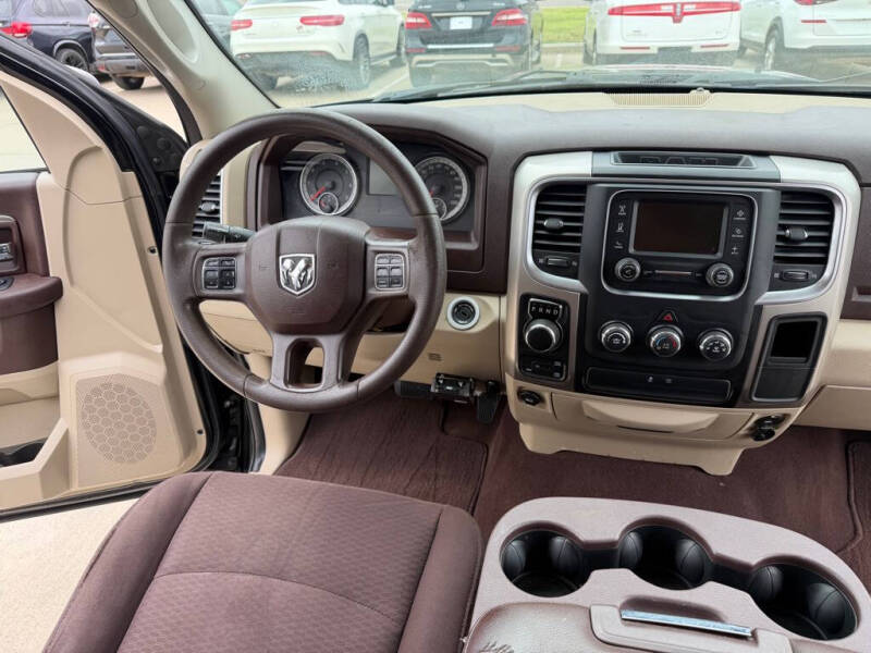 2019 RAM 1500 Classic SLT
