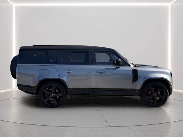 2024 Land Rover Defender 130 P400 X