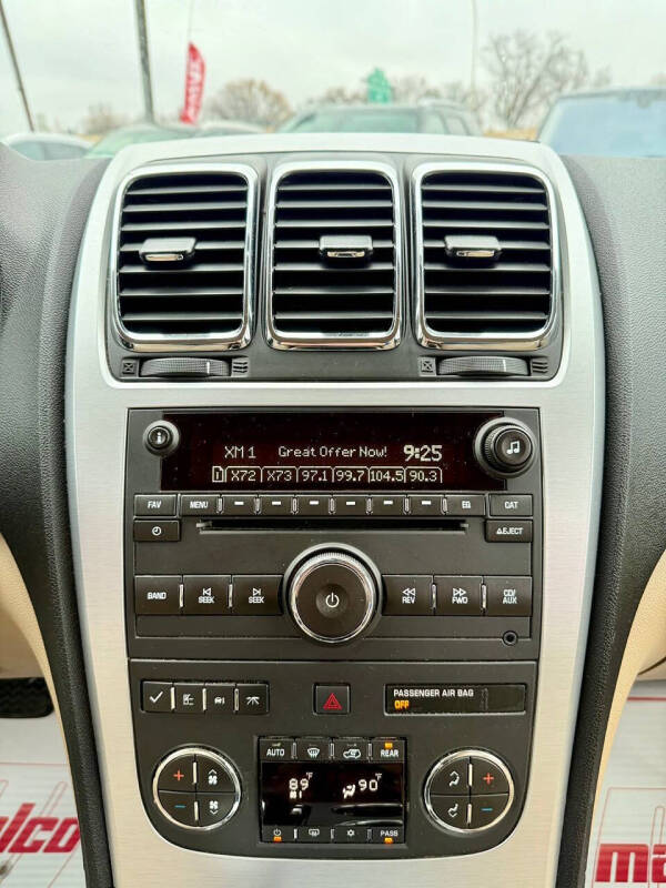 2011 GMC Acadia SLT-1