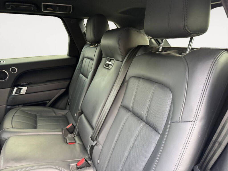 2022 Land Rover Range Rover Sport HSE Silver Edition