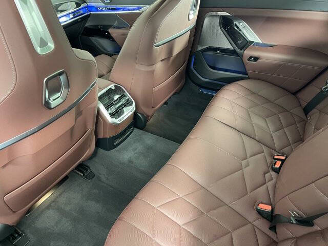 2026 BMW 7 Series 750e xDrive