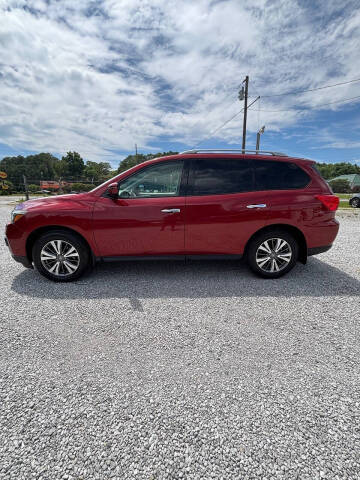 2017 Nissan Pathfinder SV