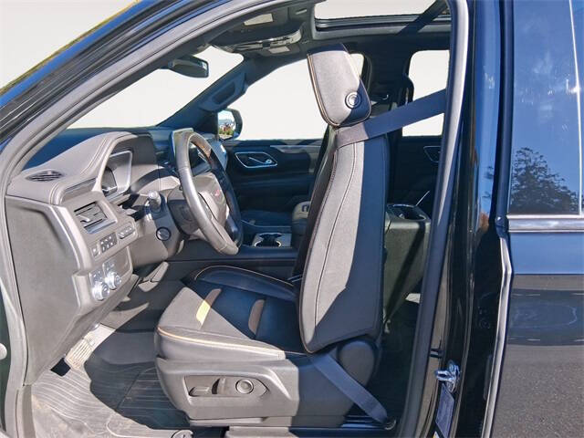 2023 GMC Yukon XL AT4