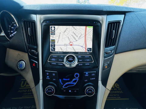 2011 Hyundai Sonata Hybrid Premium