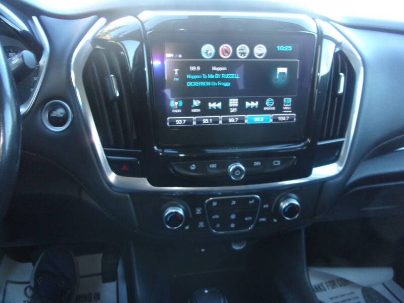 2018 Chevrolet Traverse LT Cloth