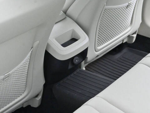 2025 Volvo S60 B5 Plus