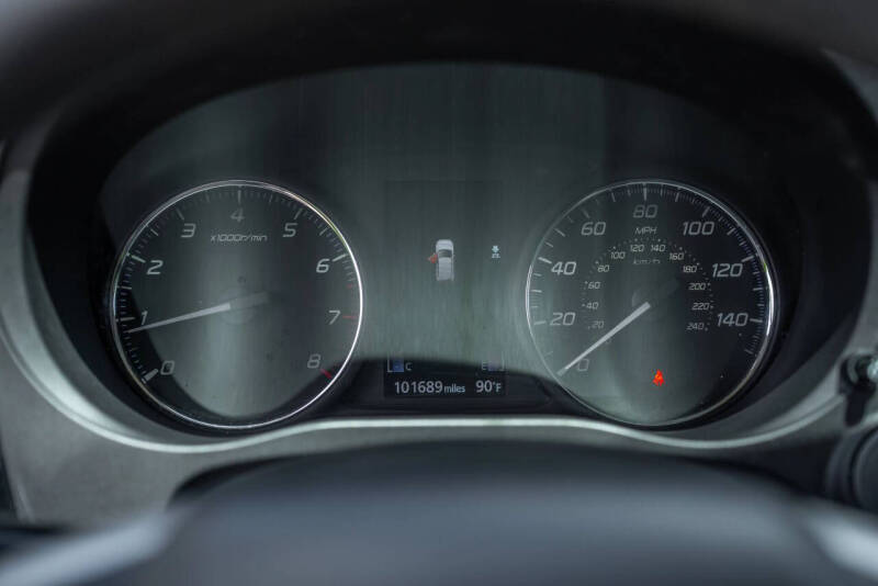 2020 Mitsubishi Outlander ES