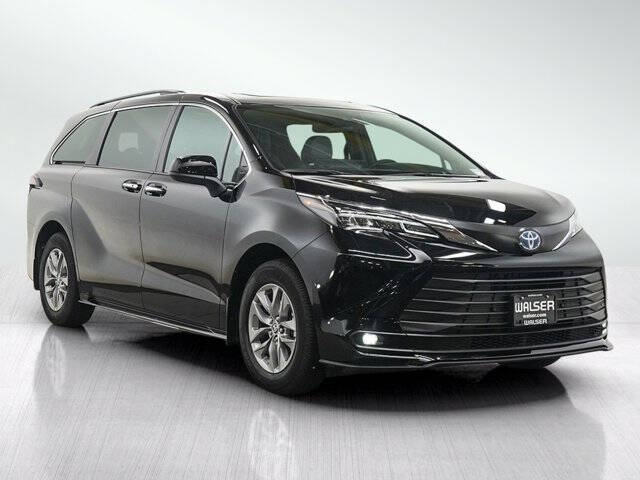 2025 Toyota Sienna XLE 7-Passenger