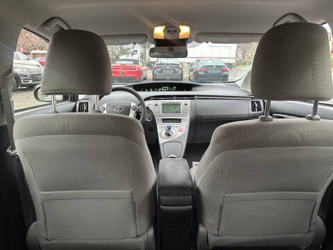 2013 Toyota Prius Three