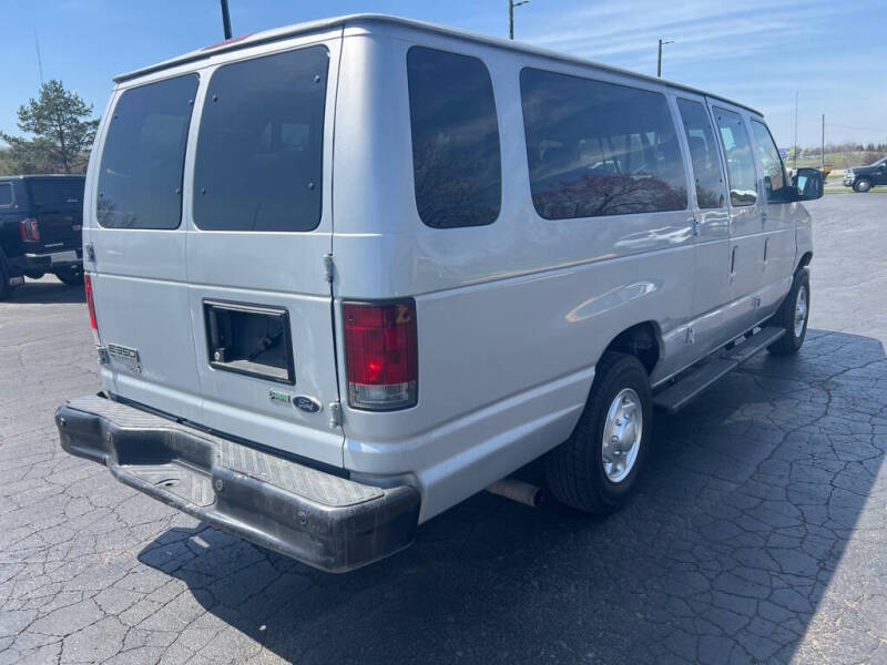 2011 Ford E-Series