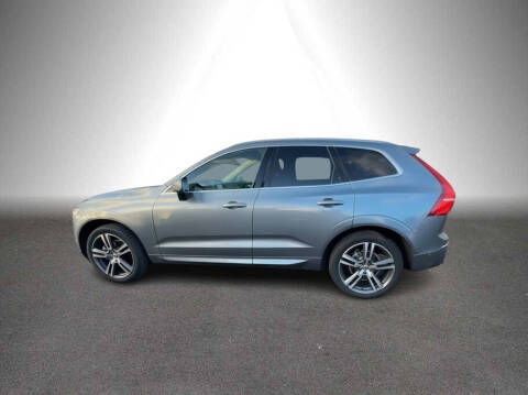 2018 Volvo XC60 T5 Momentum