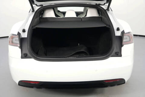 2017 Tesla Model S 90D