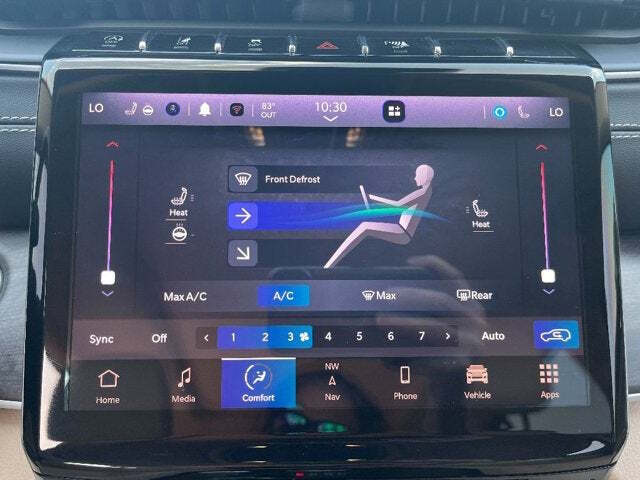 2022 Jeep Grand Cherokee 40