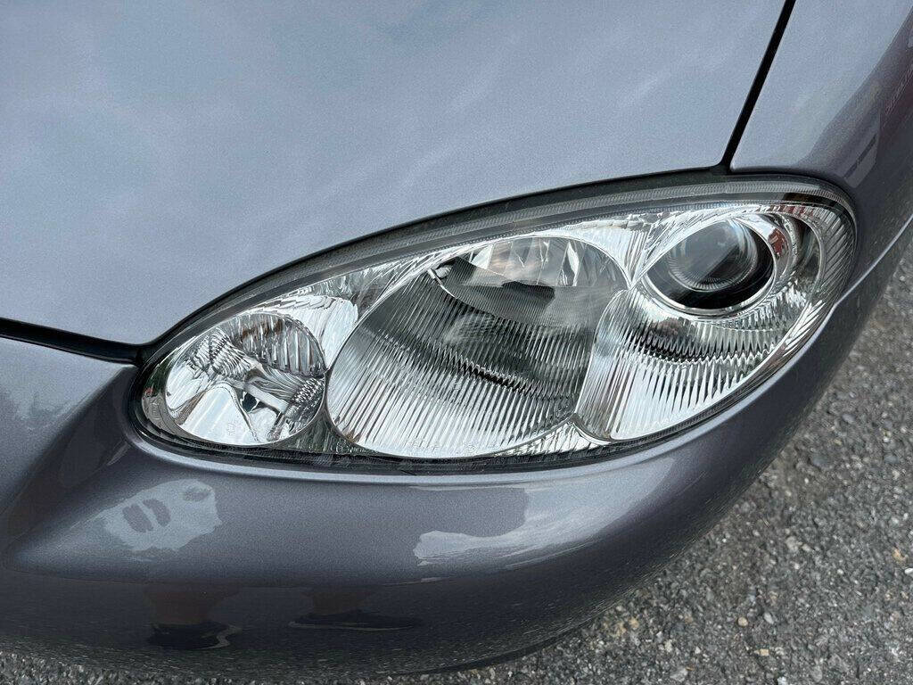 2002 Mazda MX-5 Miata 12