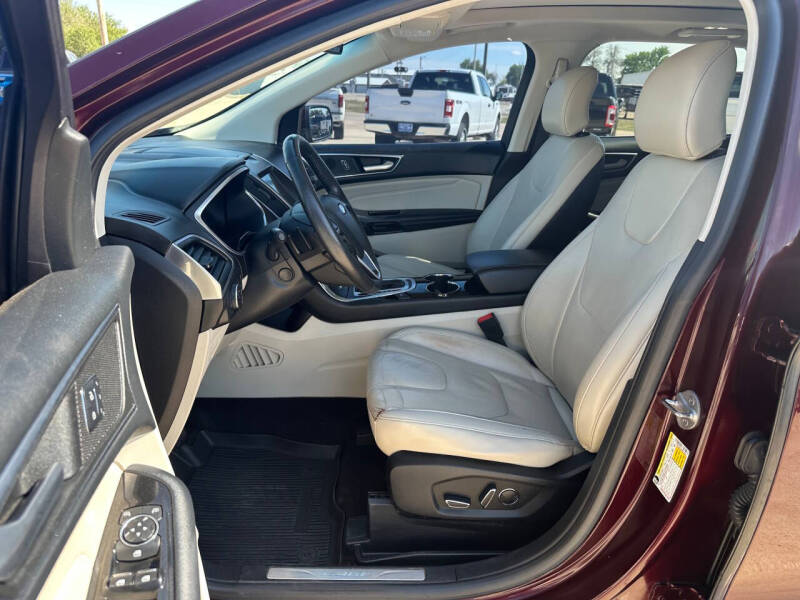 2017 Ford Edge Titanium
