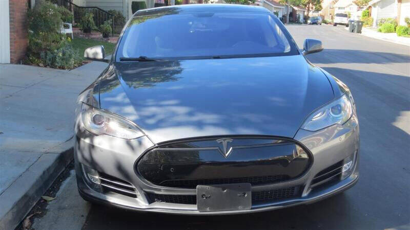 2013 Tesla Model S for sale at Car And Truck Center in Nashville TN