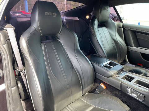 2015 Aston Martin DB9