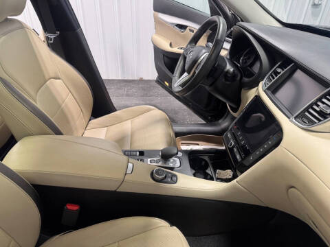 2019 Infiniti QX50 Essential