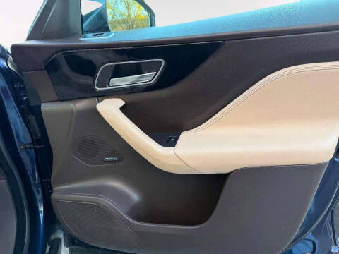 2017 Jaguar F-PACE 20d Prestige