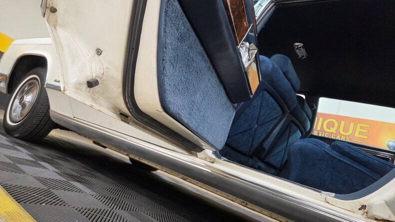 1977 Lincoln Continental