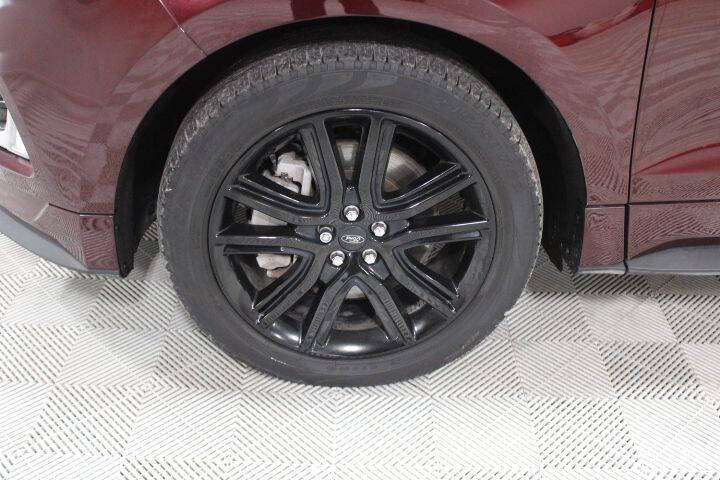 2021 Ford Edge ST-Line