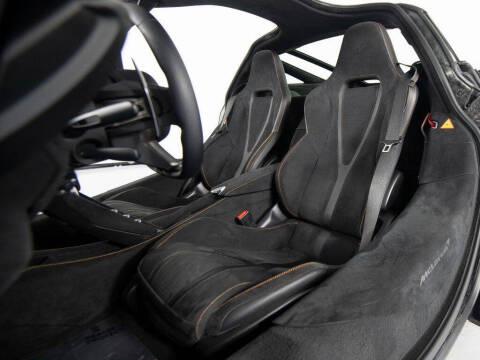 2025 McLaren 750S