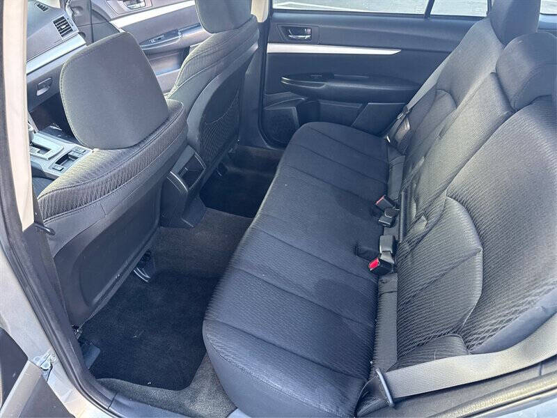 2012 Subaru Outback 2.5i Premium