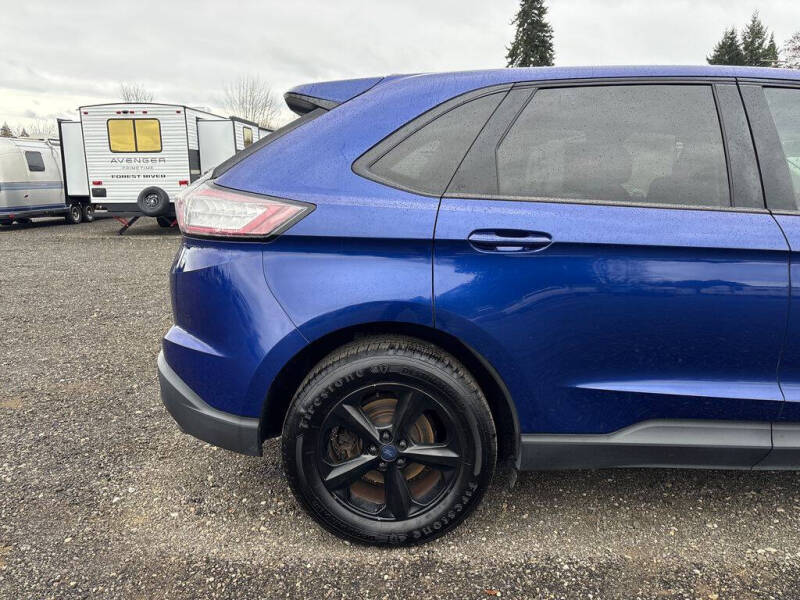 2015 Ford Edge SE