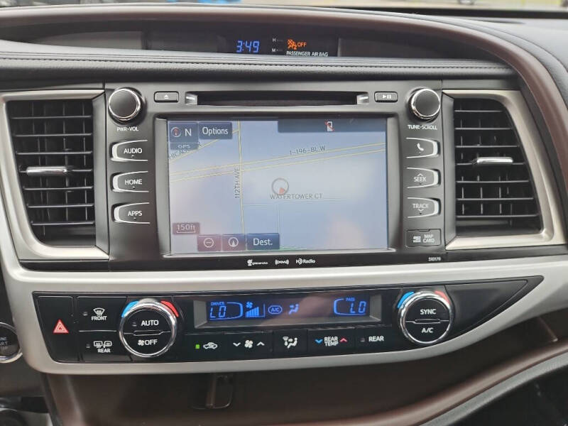 2017 Toyota Highlander XLE