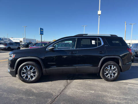 2023 GMC Acadia SLT