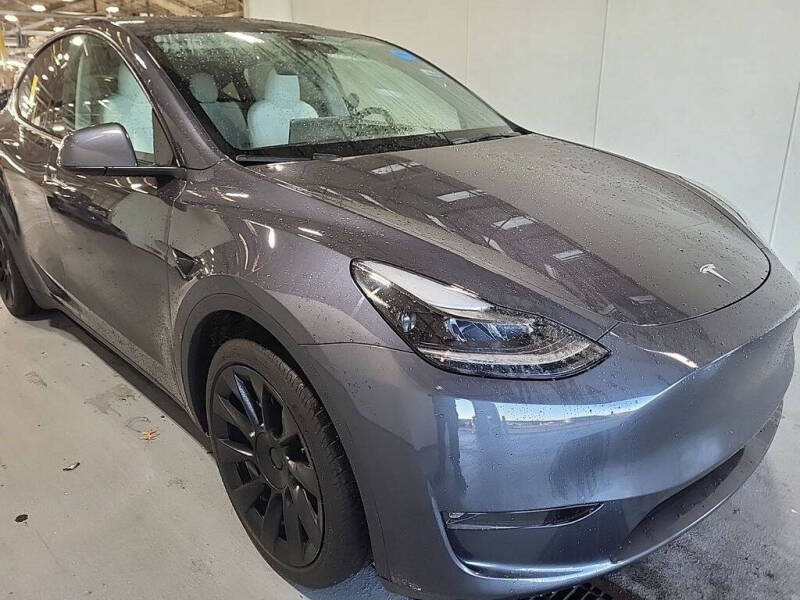 2023 Tesla Model Y Long Range